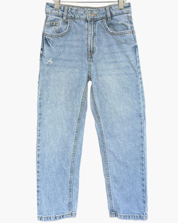 מכנסי ג'ינס כחול בהיר בגזרת MOM של ZARA לילדות