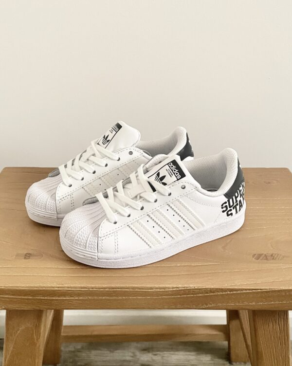 סניקרס Adidas Superstar לילדים