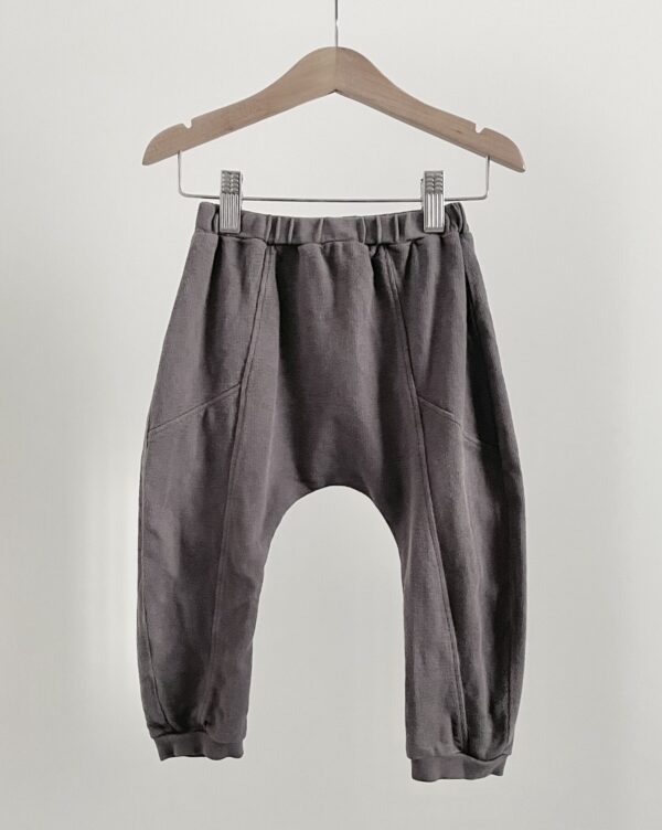 מכנסי פעוטות דקים בצבע אפור ZARA