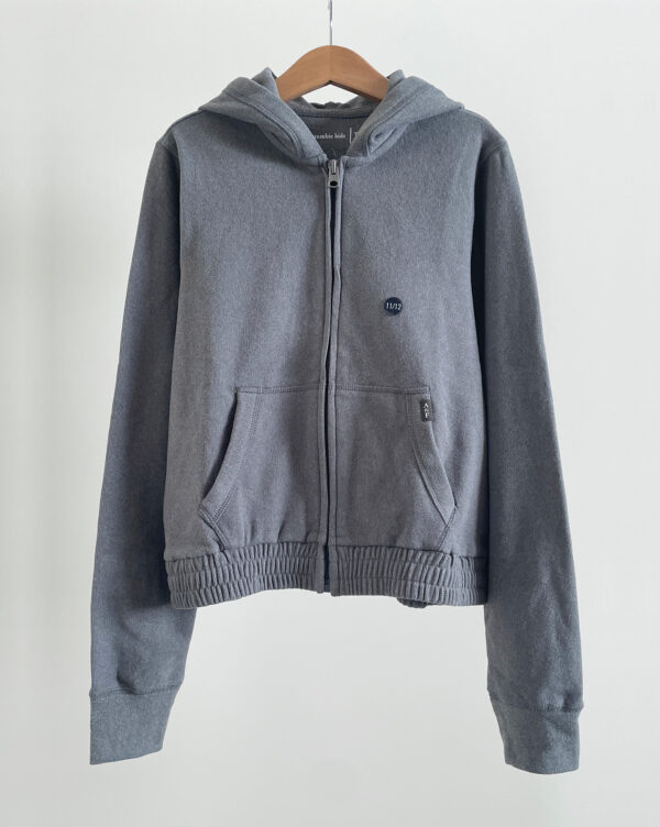קפוצ'ון אפור לילדות Abercrombie Kids
