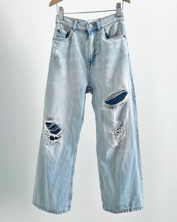ג'ינס רחב בהיר עם קרעים לילדות ZARA