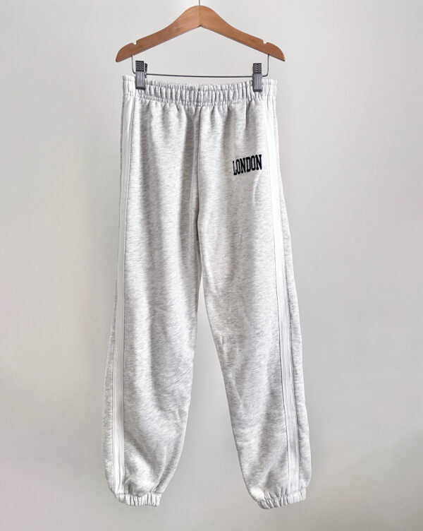 מכנסי טרנינג פוטר אפור מלאנג' LONDON לנערות ZARA
