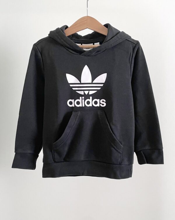 קפוצ'ון שחור עם לוגו לילדים Adidas