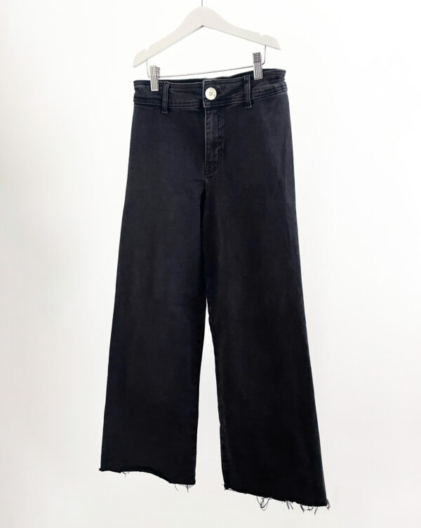 ג'ינס שחור בגזרה רחבה לילדות ZARA