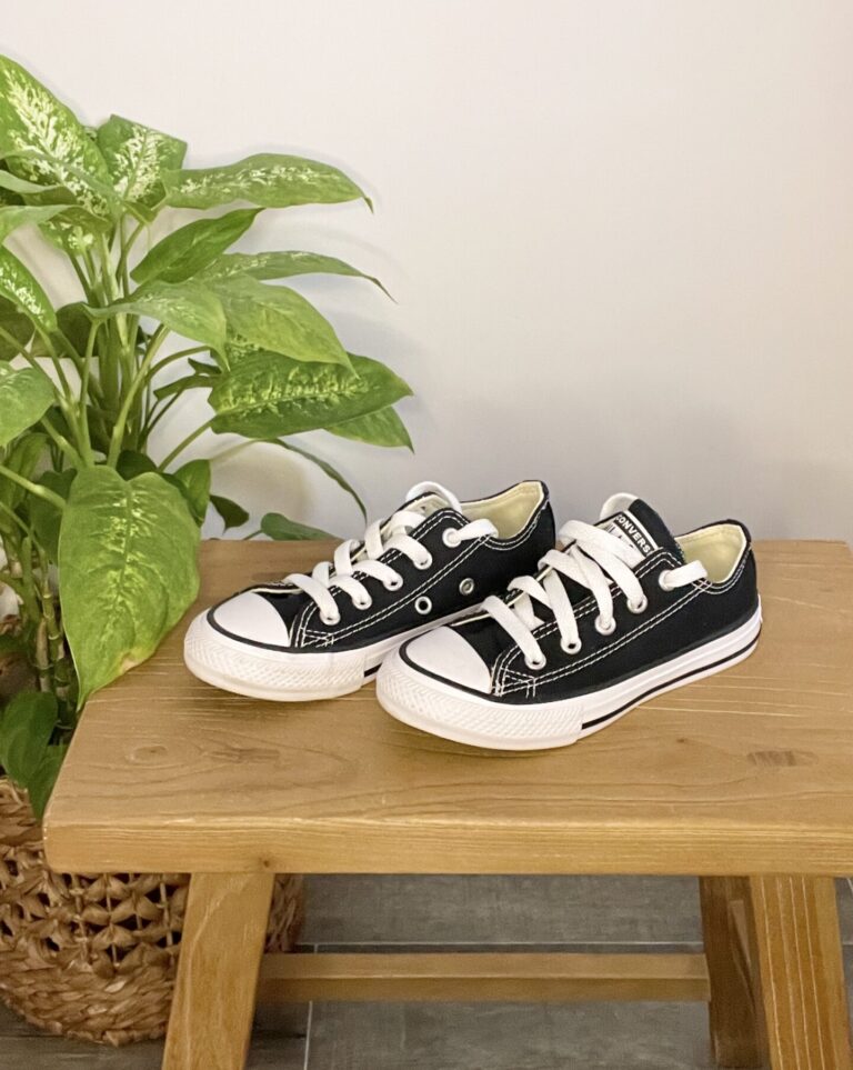אולסטאר נמוכות שחור לילדים Converse