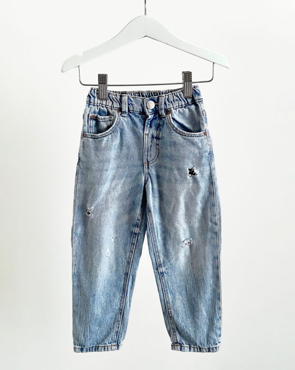 מכנסי ג'ינס עם קרעים לילדים ZARA